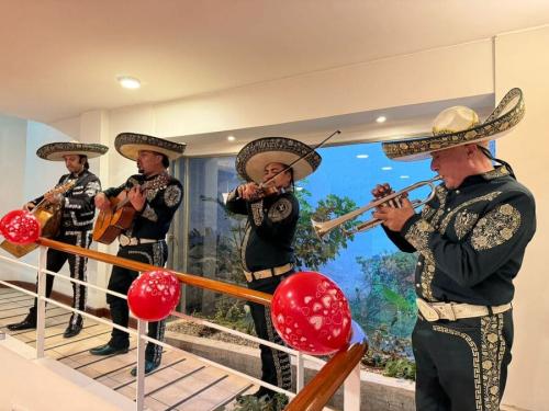 Mariachis día de la Madre GS1